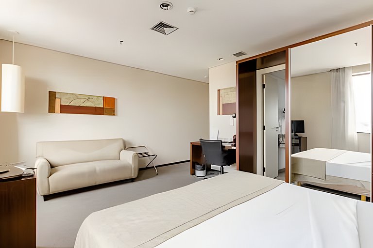 Flat espaçoso, localização privilegiada ap 1502