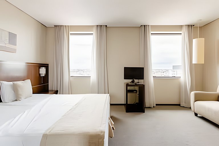Flat espaçoso, localização privilegiada ap 1106