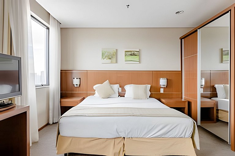 Flat espaçoso, localização privilegiada ap 1507