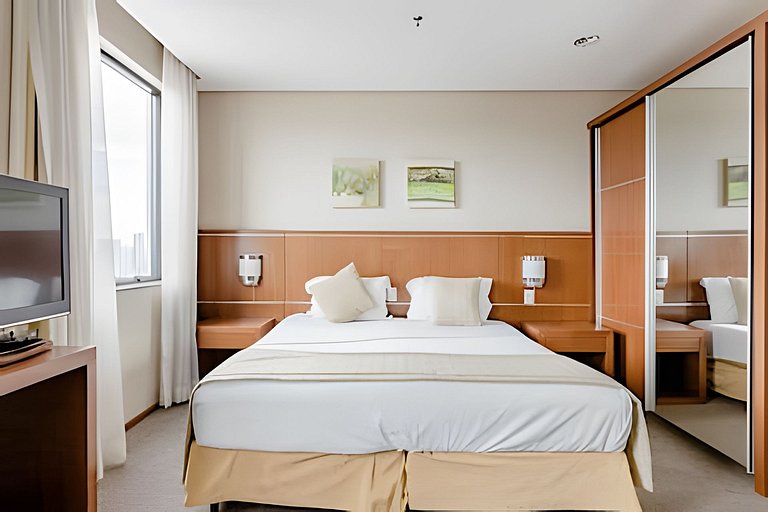 Flat espaçoso, localização privilegiada ap 1604
