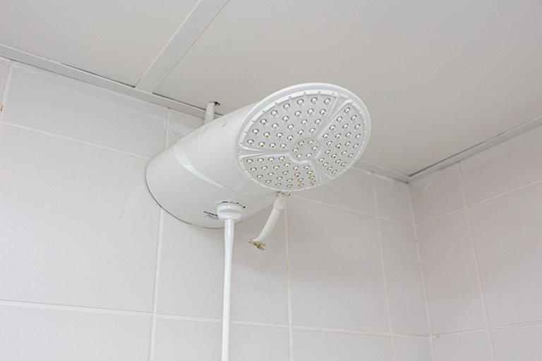 Flat espaçoso,c/copa localização privilegiada 1304
