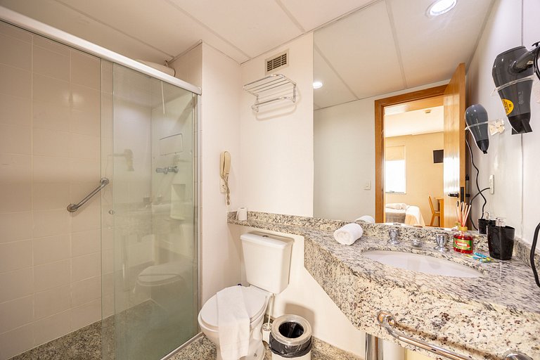 Flat com copa - com  1 vaga - UN1203
