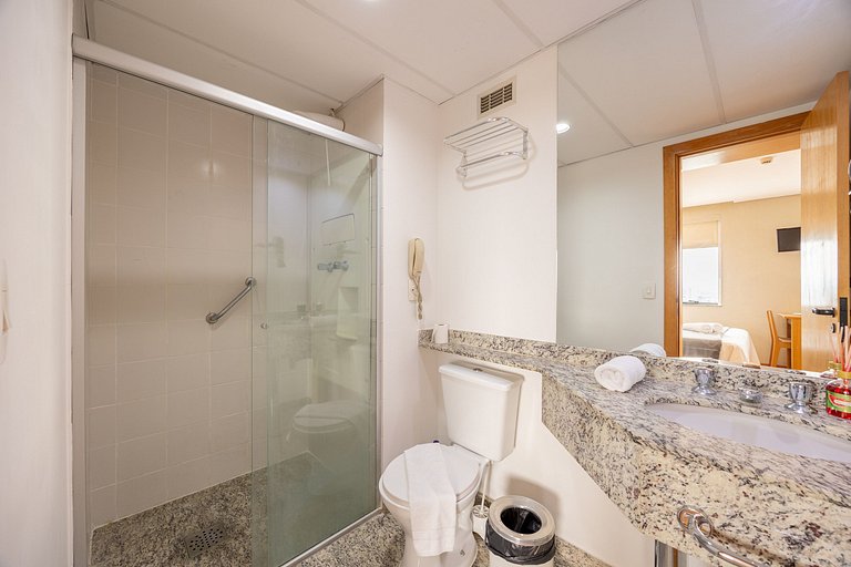Flat com copa - com  1 vaga - UN1203