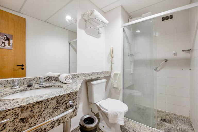 Flat espaçoso, localização privilegiada ap 1209