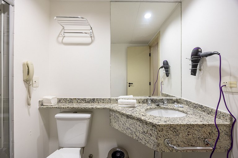 Hospedez - Flat completo prox. Alphaville ap1407