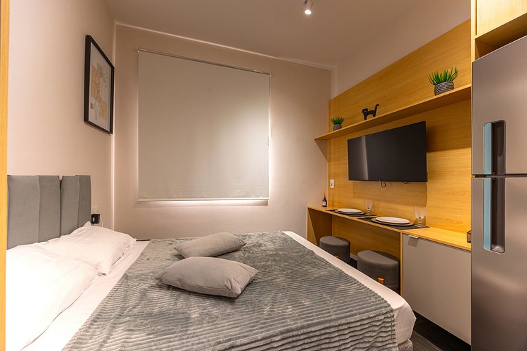 Hospedez- Estúdio c/1 vaga ap306