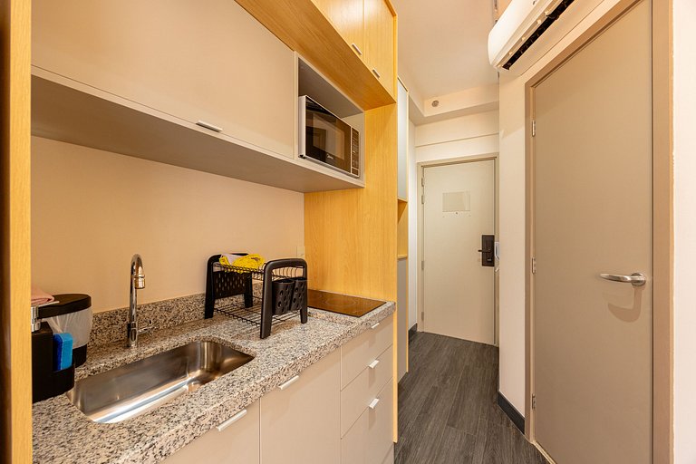 Hospedez- Estúdio c/1 vaga ap306