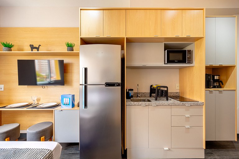 Hospedez- Estúdio c/1 vaga ap306