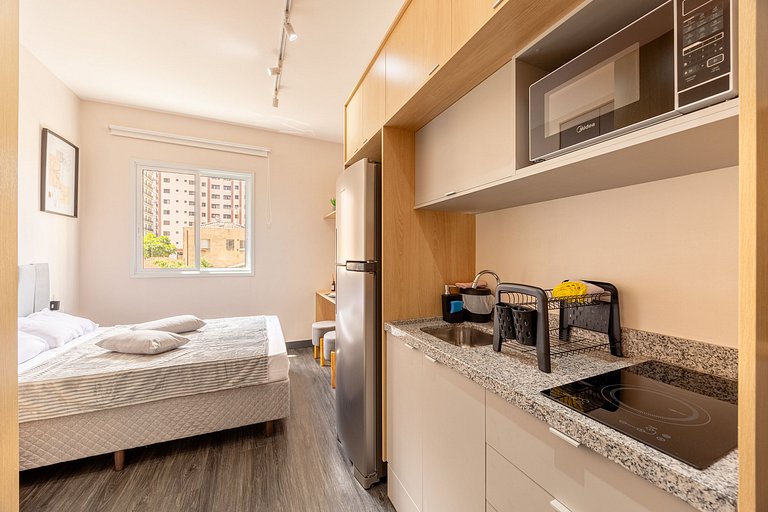 Hospedez- Estúdio c/1 vaga ap306