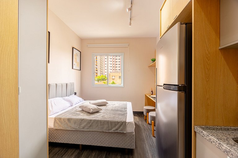 Hospedez- Estúdio c/1 vaga ap306