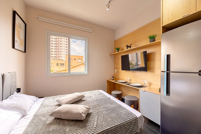 Hospedez- Estúdio c/1 vaga ap306