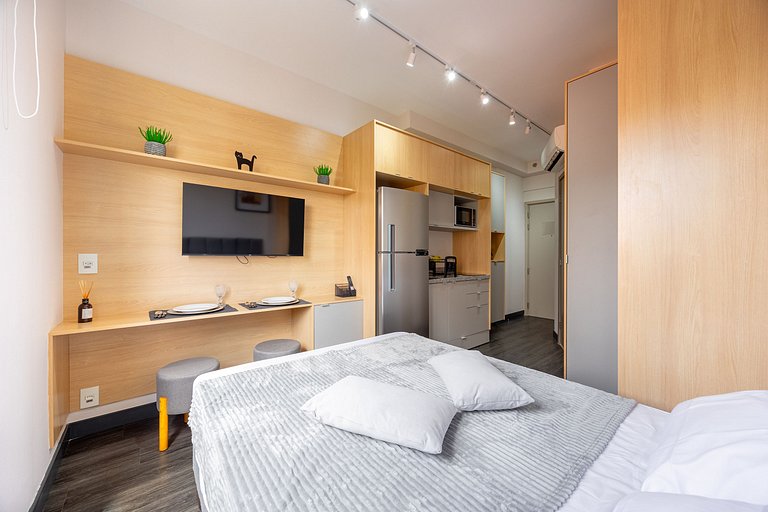 Hospedez- Estúdio c/1 vaga ap306