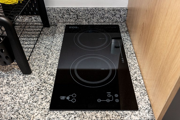 Hospedez- Estúdio c/1 vaga ap306