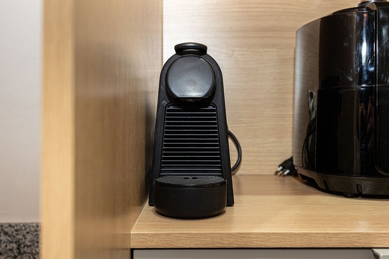 Hospedez- Estúdio c/1 vaga ap306