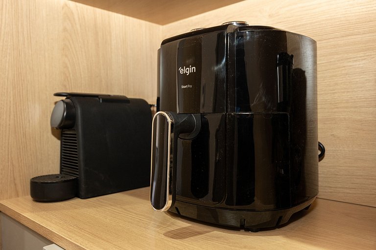 Hospedez- Estúdio c/1 vaga ap306