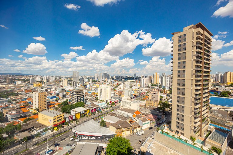 Flat com 1 vaga estacionamento | UN 1806
