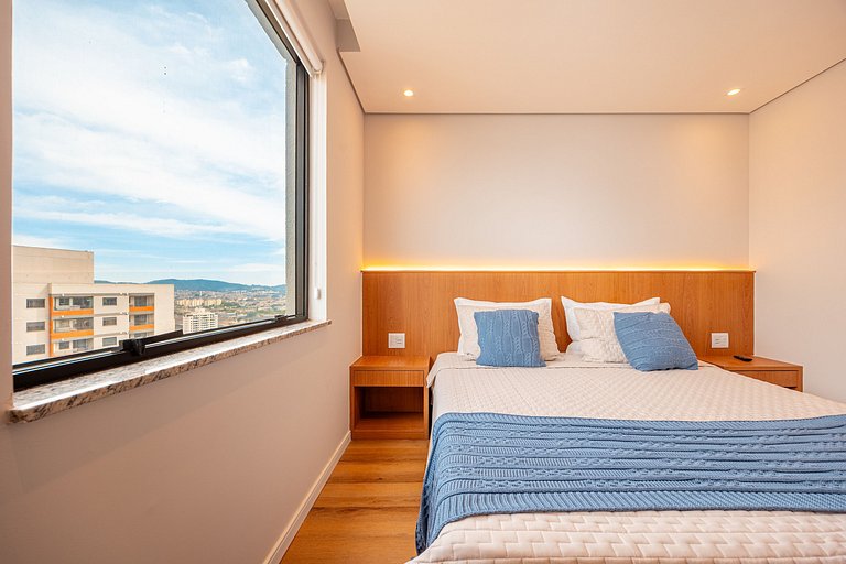 Urban Essence Flat - 1610