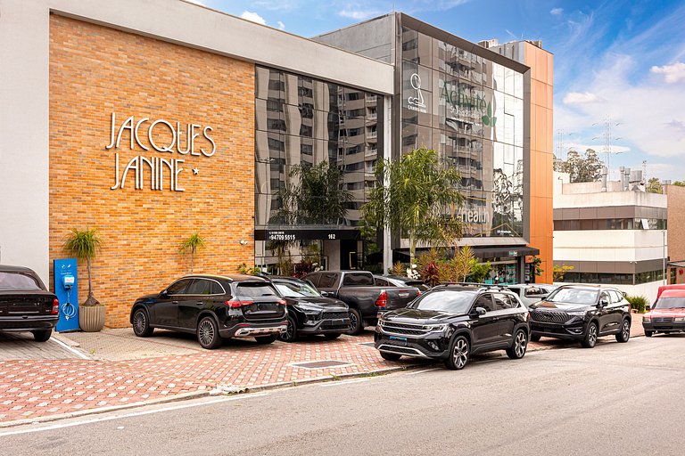 Hospedez - Estúdio Moderno Premium em Alphaville