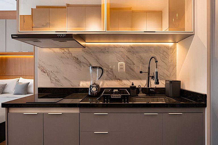 Estúdio Moderno no Bresser • Próx. Metrô • AP 113