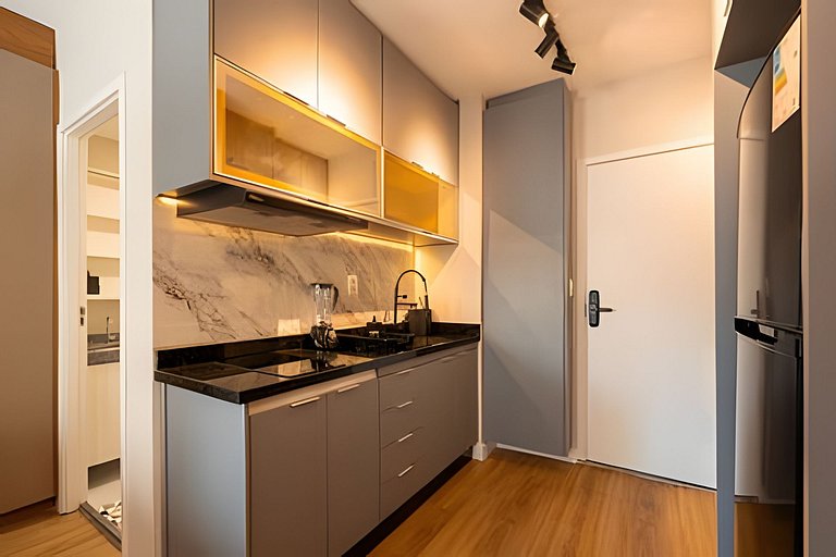 Estúdio Moderno no Bresser • Próx. Metrô • AP 113