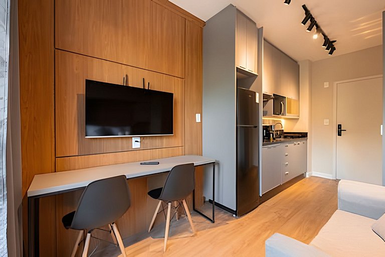 Estúdio Moderno no Bresser • Próx. Metrô • AP 103