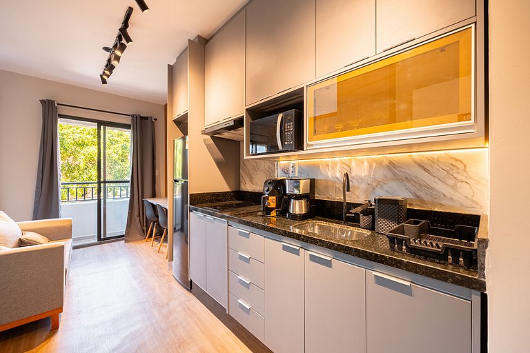 Estúdio Moderno no Bresser • Próx. Metrô • AP 103