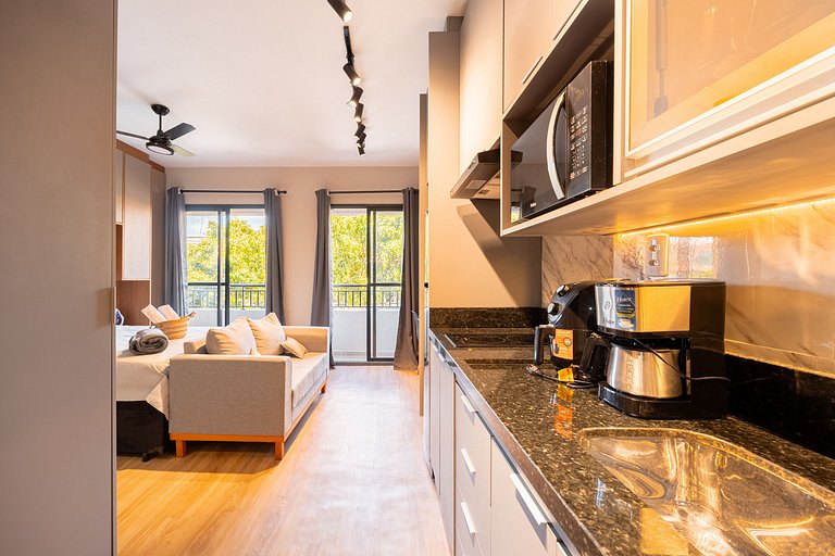 Estúdio Moderno no Bresser • Próx. Metrô • AP 103