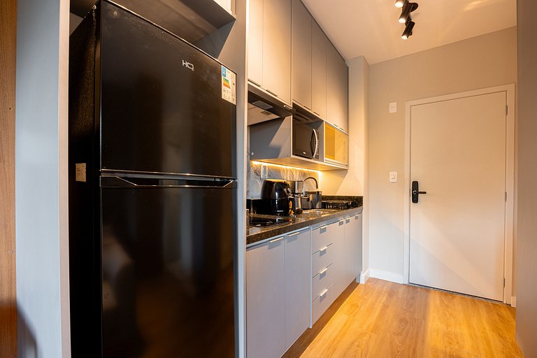 Estúdio Moderno no Bresser • Próx. Metrô • AP 103