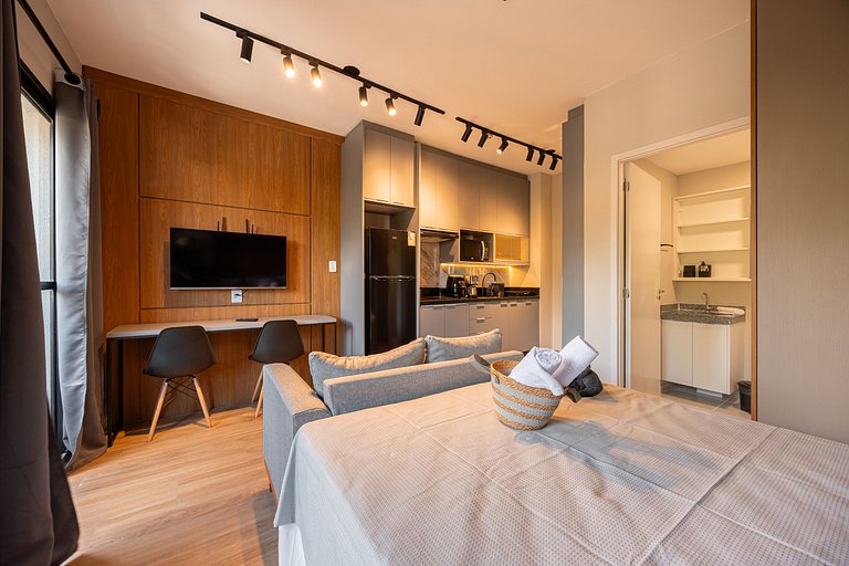 Estúdio Moderno no Bresser • Próx. Metrô • AP 103