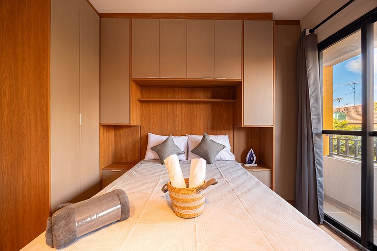 Estúdio Moderno no Bresser • Próx. Metrô • AP 103