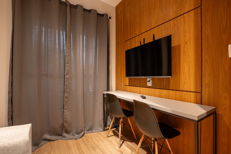 Estúdio Moderno no Bresser • Próx. Metrô • AP 103