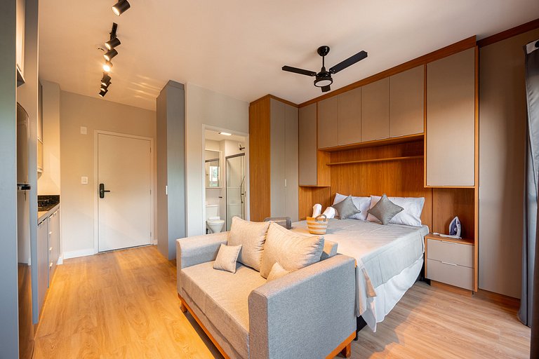 Estúdio Moderno no Bresser • Próx. Metrô • AP 103