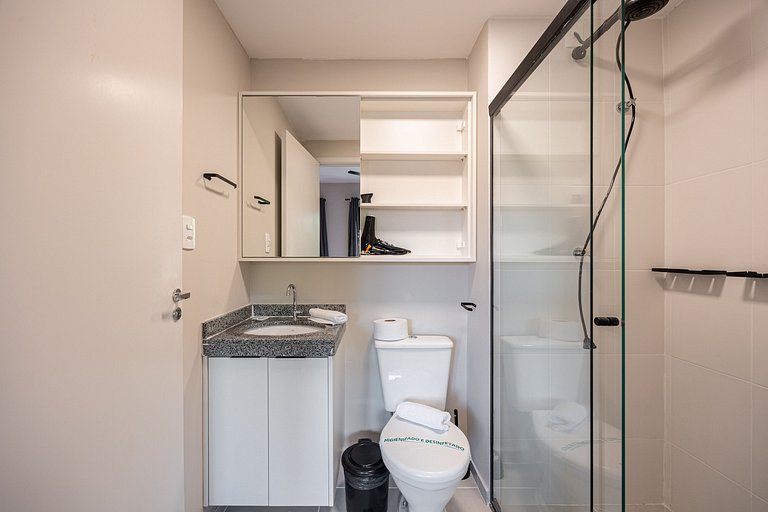 Estúdio Moderno no Bresser • Próx. Metrô • AP 103