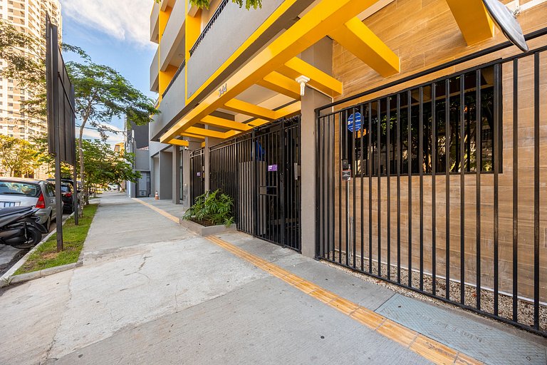 Estúdio Moderno no Bresser • Próx. Metrô • AP 103