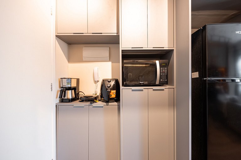 Estúdio Moderno no Bresser • Próx. Metrô • AP 113