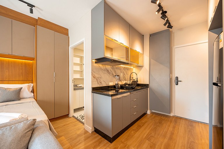 Estúdio Moderno no Bresser • Próx. Metrô • AP 113