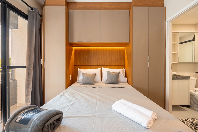 Estúdio Moderno no Bresser • Próx. Metrô • AP 113