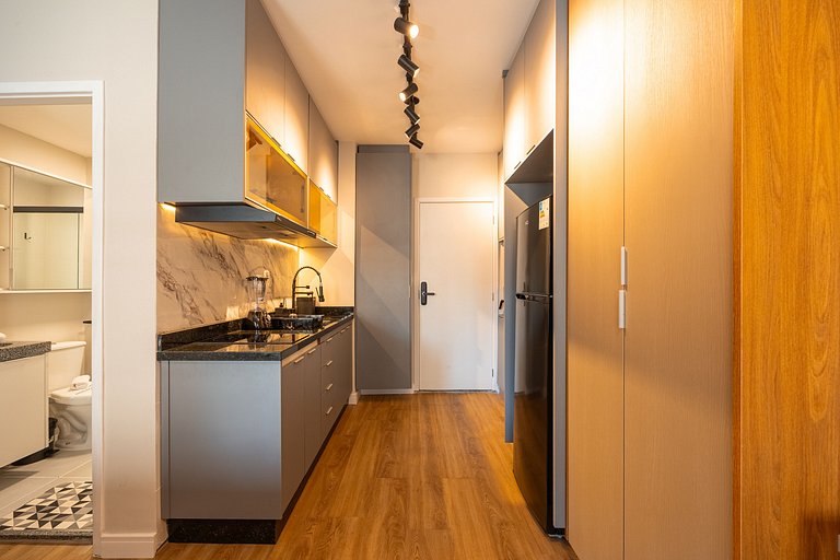 Estúdio Moderno no Bresser • Próx. Metrô • AP 113