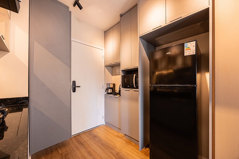 Estúdio Moderno no Bresser • Próx. Metrô • AP 113