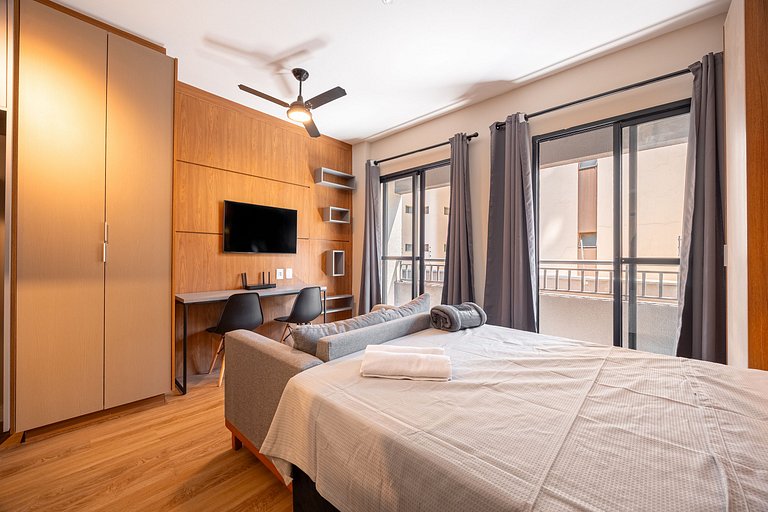 Estúdio Moderno no Bresser • Próx. Metrô • AP 113