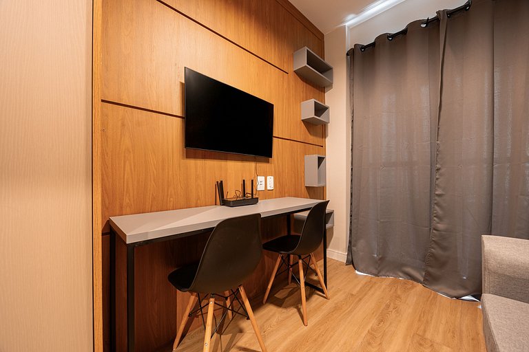 Estúdio Moderno no Bresser • Próx. Metrô • AP 113