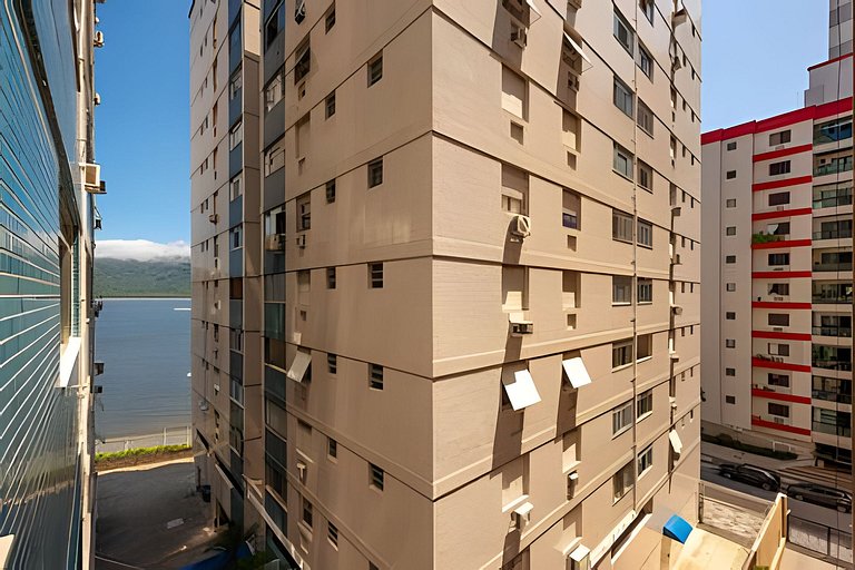 Apartamento pé na areia Praia dos Milionários.