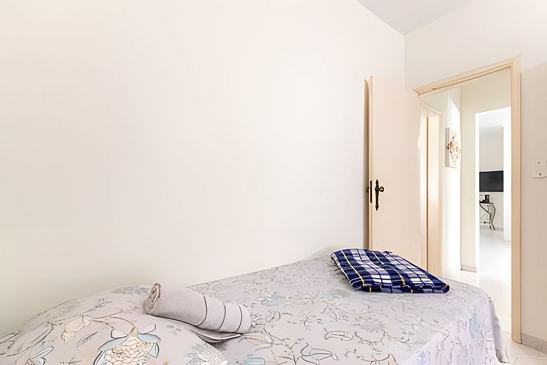 Apartamento pé na areia Praia dos Milionários.