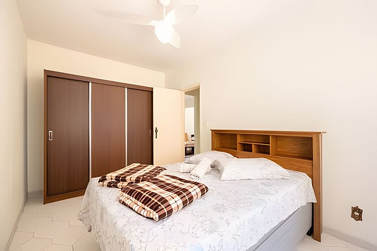 Apartamento pé na areia Praia dos Milionários.