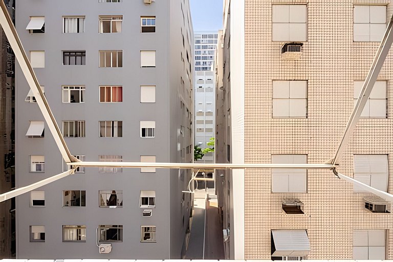 Apartamento pé na areia Praia dos Milionários.