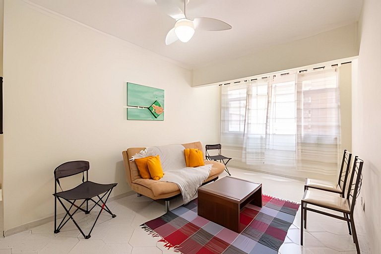 Apartamento pé na areia Praia dos Milionários.