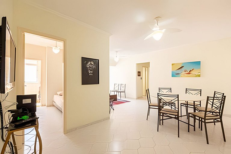 Apartamento pé na areia Praia dos Milionários.