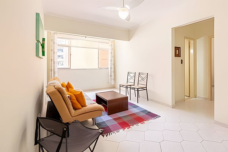 Apartamento pé na areia Praia dos Milionários.