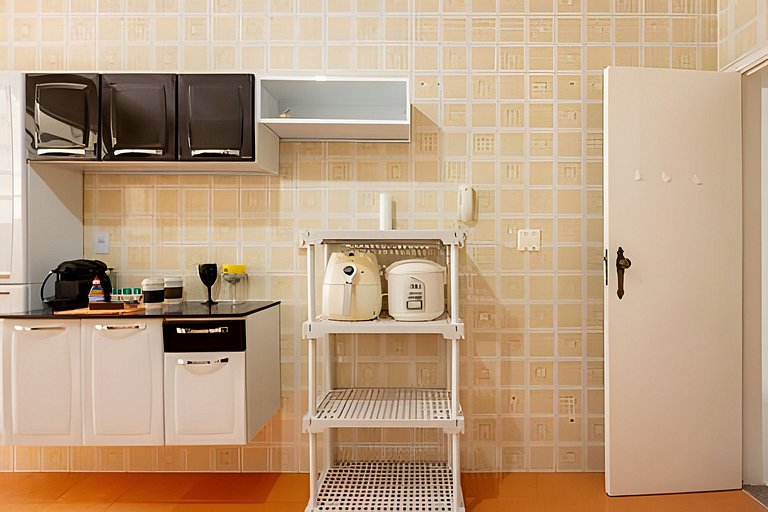 Apartamento pé na areia Praia dos Milionários.