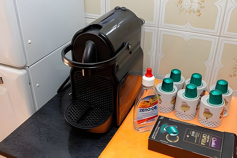 Apartamento pé na areia Praia dos Milionários.